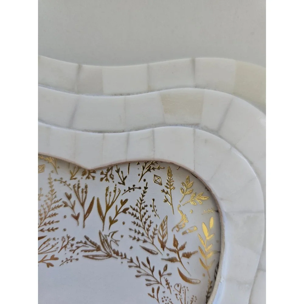 Shiraleah Chicago Roma Ivory Bone Inlay Triple Wavy 4x6 Picture Frame